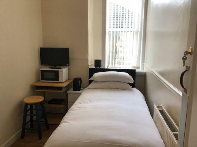 Budget Rooms Crosskeys Нюпорт Екстериор снимка